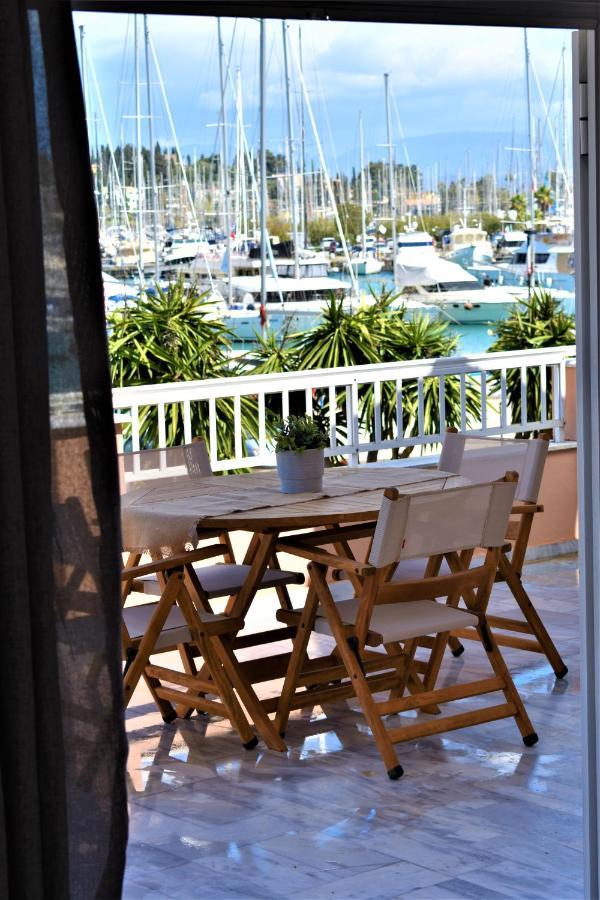 Christina'S Apartment คอนโตกาลิ ภายนอก รูปภาพ